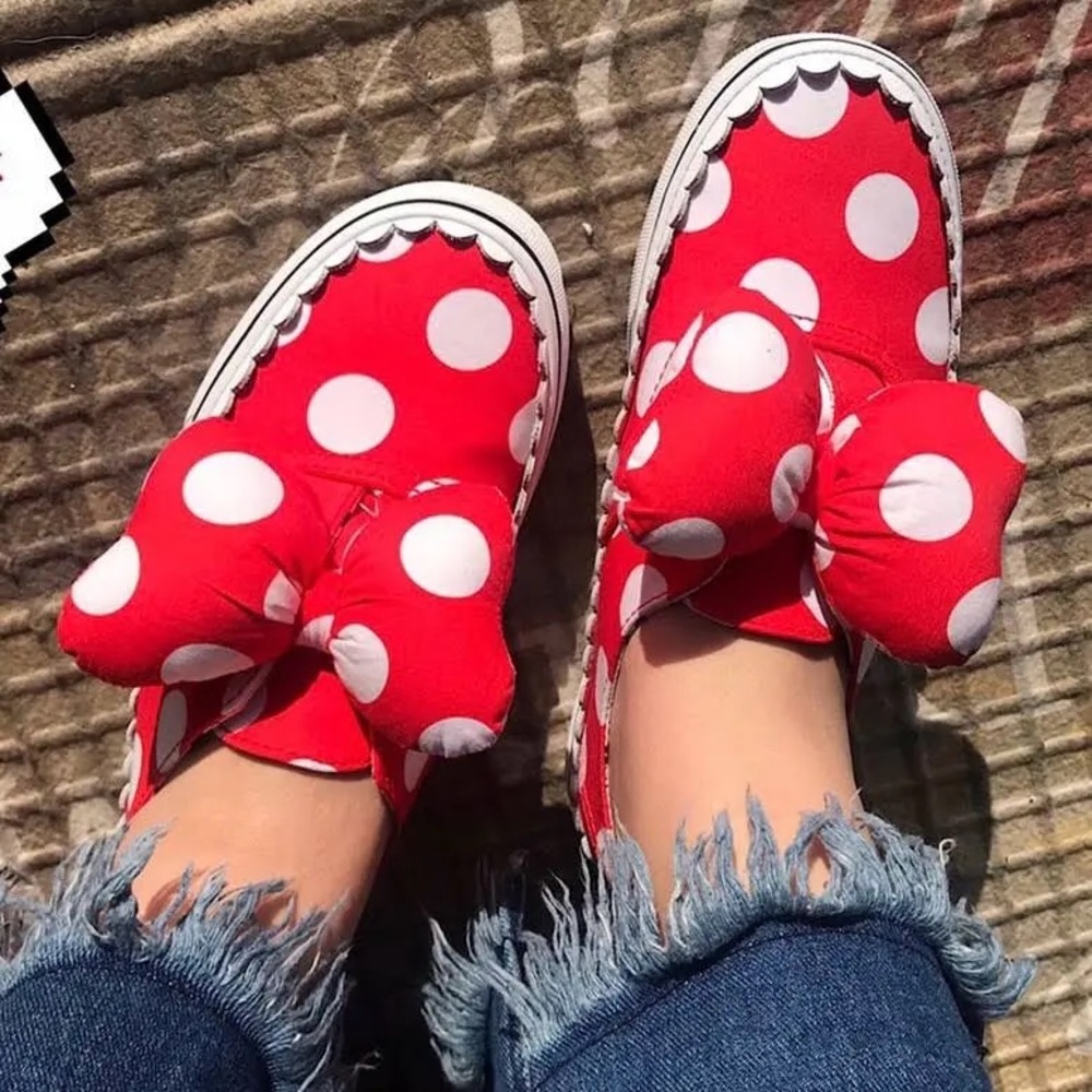 Vans Disney x Authentic Gore 'Minnie's Bow' sneaker